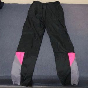 Nike vintage windbreaker pants size S-M